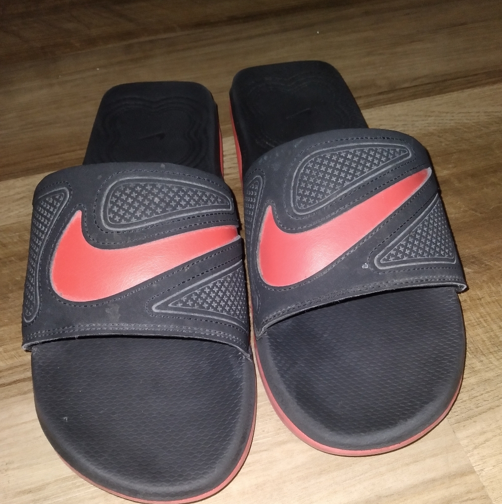 Nike Black Slides